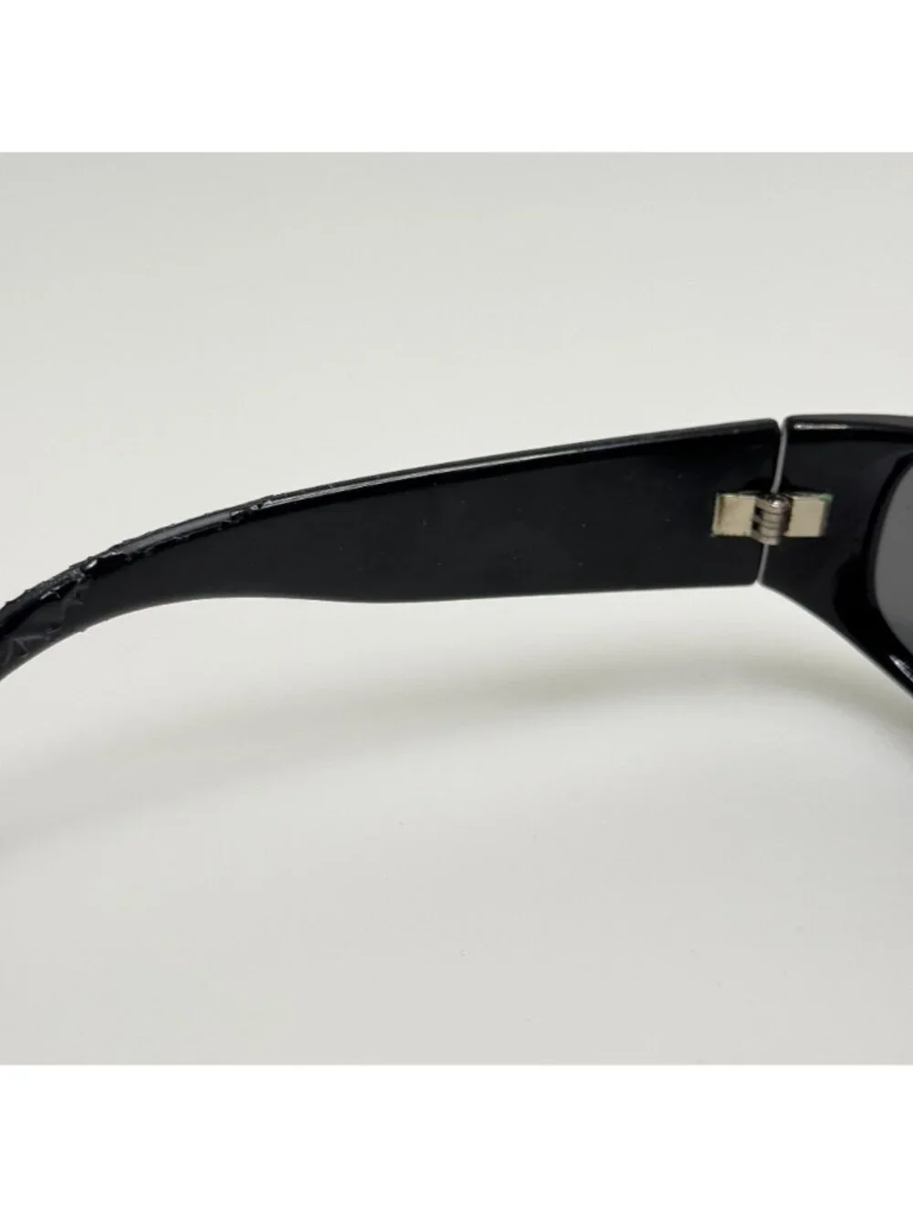 Smith Sunglasses Gallegos Black Read Description